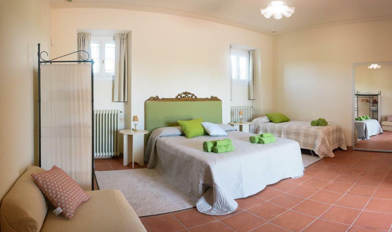 La Cascinetta Bed & Breakfast Passirano Bagian luar foto